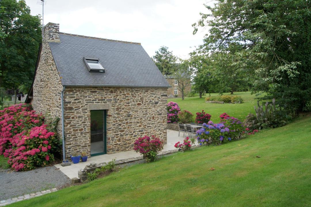 Photo of Buildings in Baguer-Pican