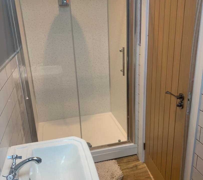 Photo of Bathroom in Elkesley