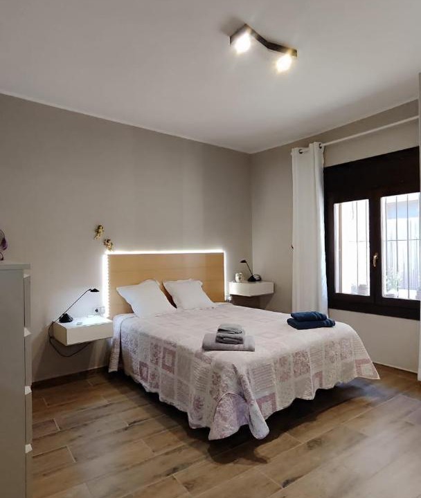 Photo of Bedroom in Mazaleon