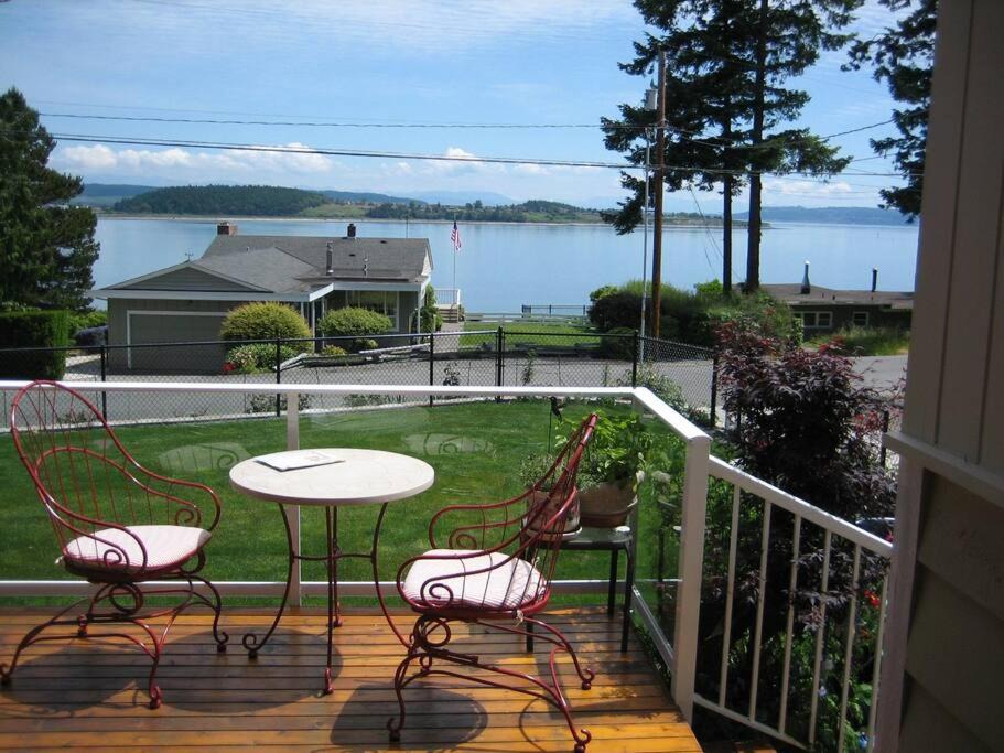 Photo of Patio Balcony in Oak Harbor