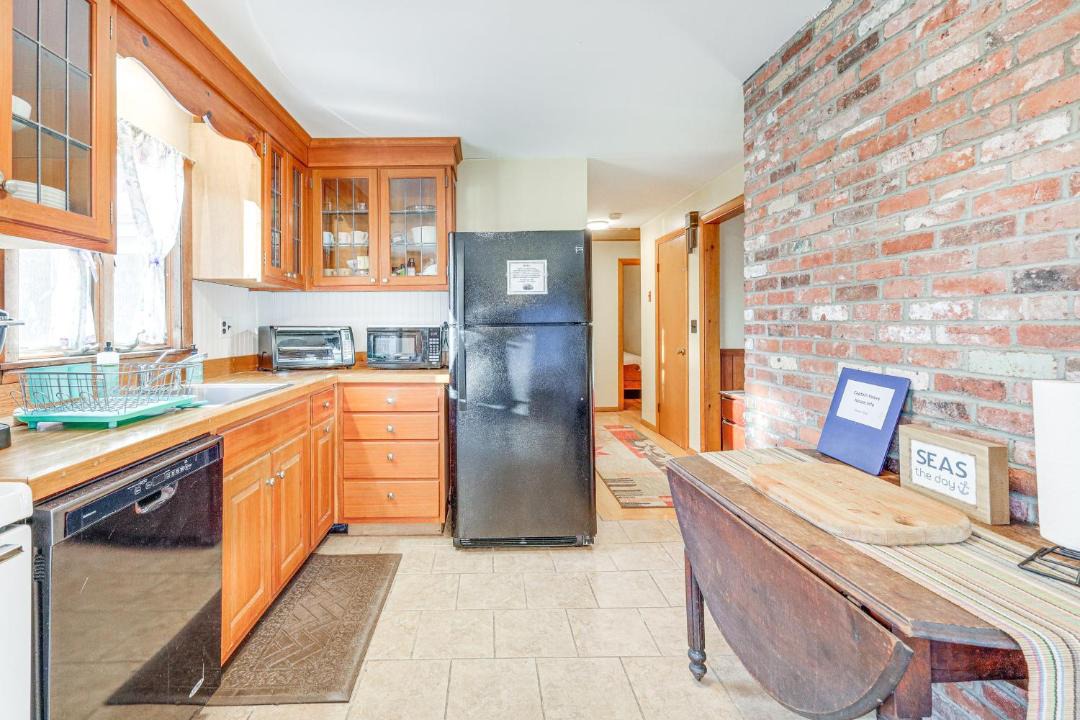 Photo of Others in West Dennis