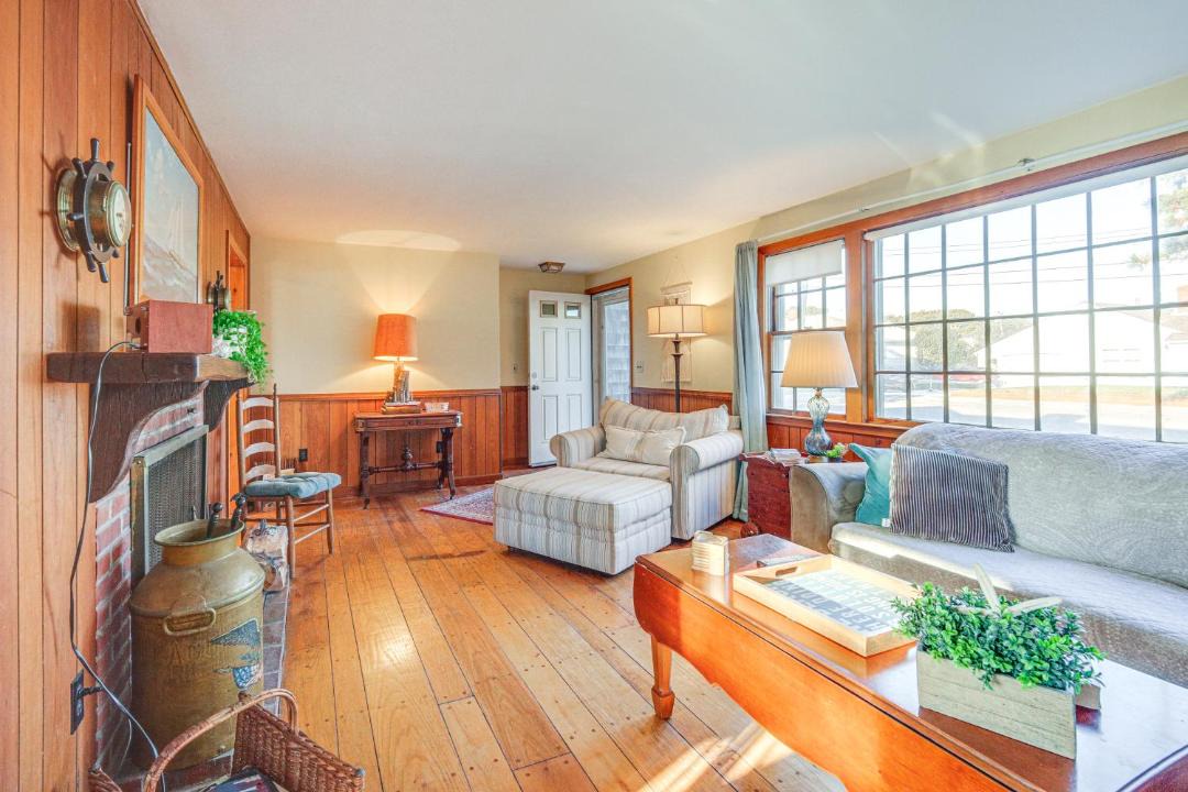 Photo of Others in West Dennis