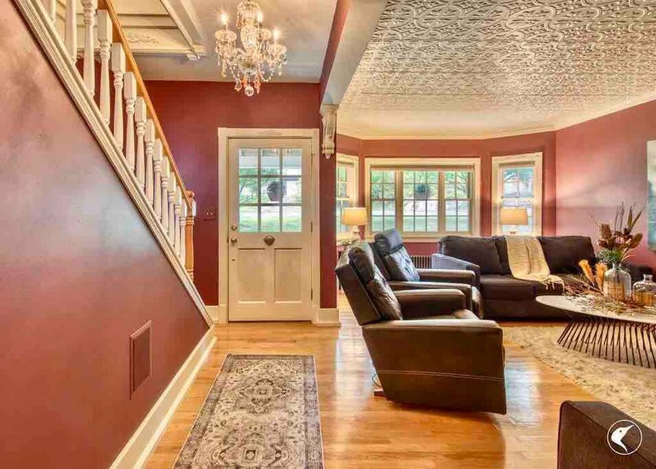 Photo of Others in Jay