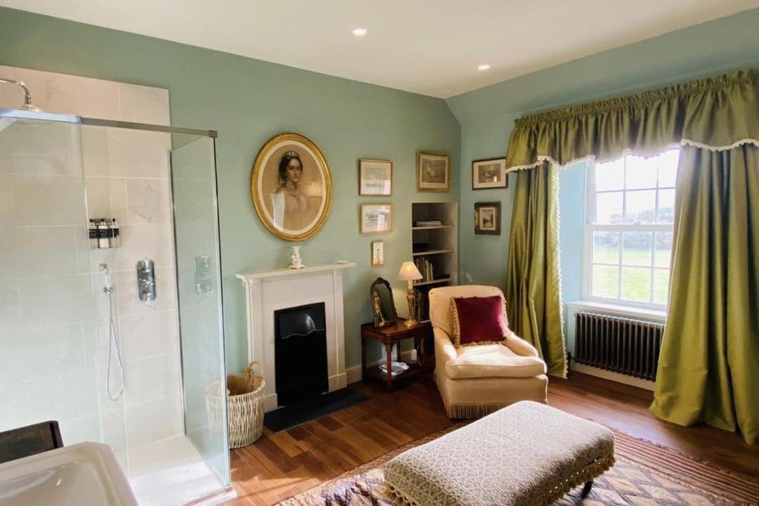 Photo of Others in Peebles