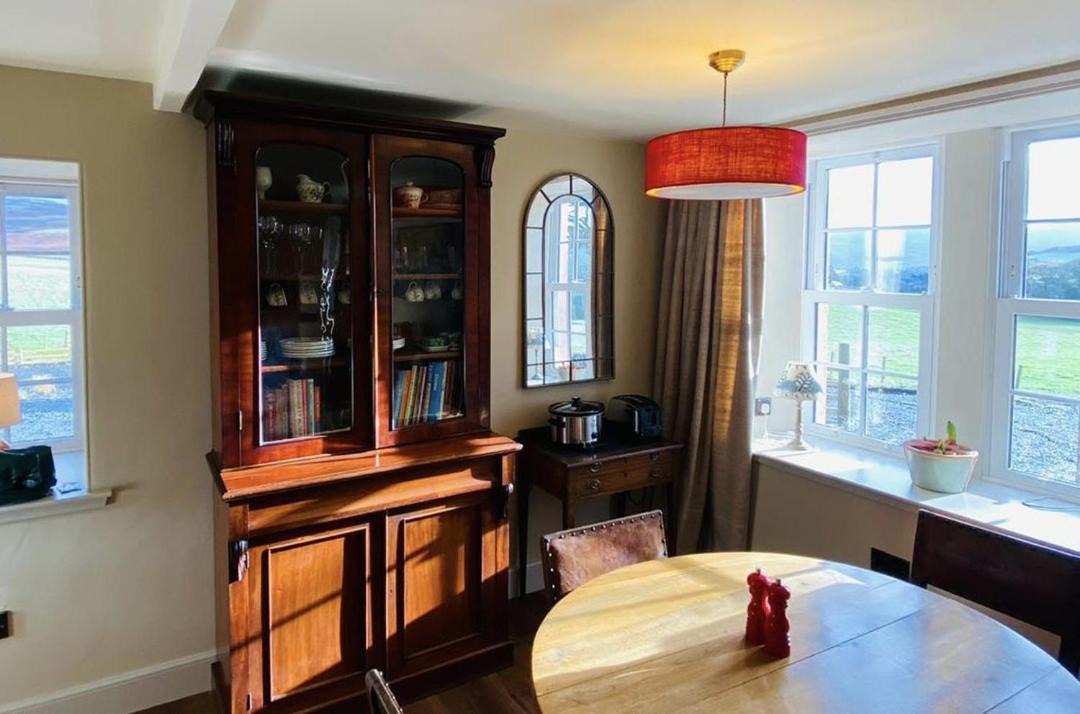 Photo of Others in Peebles