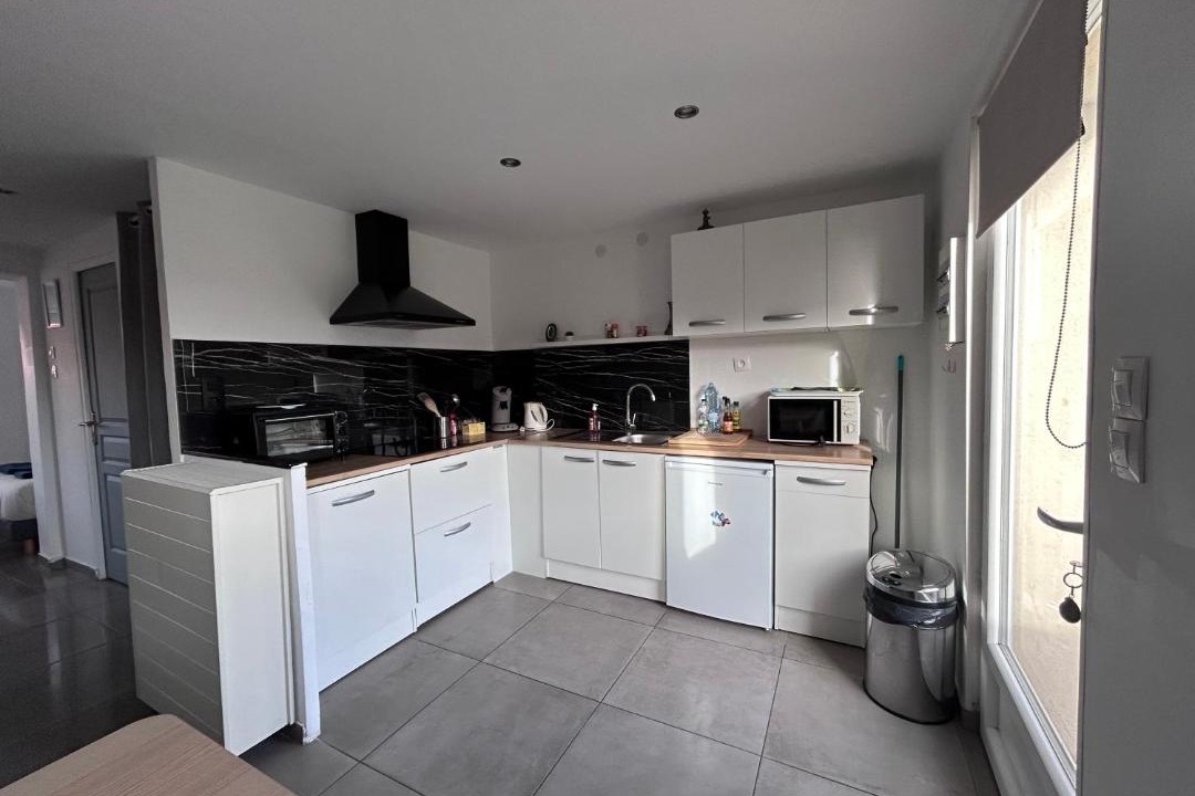 Photo of Others in Roye