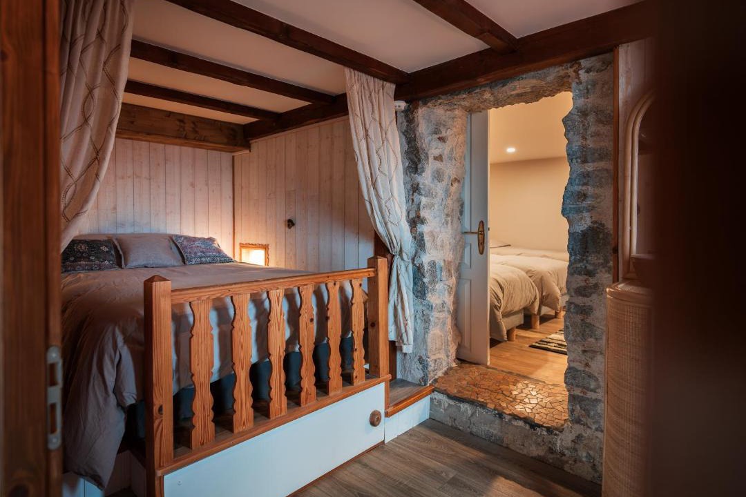 Photo of Bedroom in Le Menil