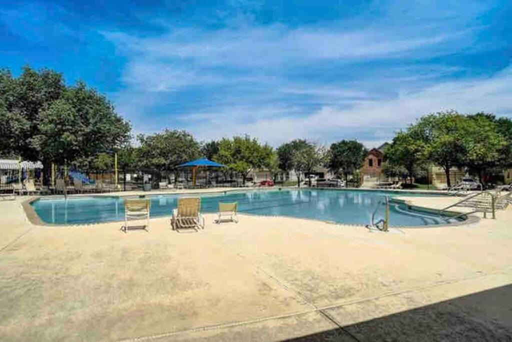 Photo of Outdoor in Southside