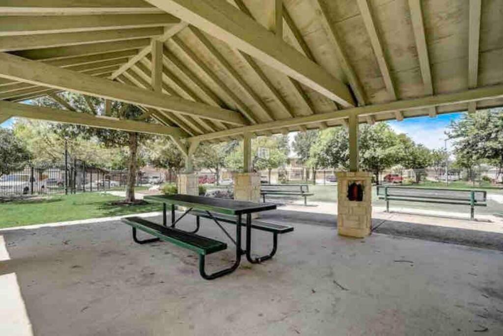 Photo of Patio Balcony in Southside
