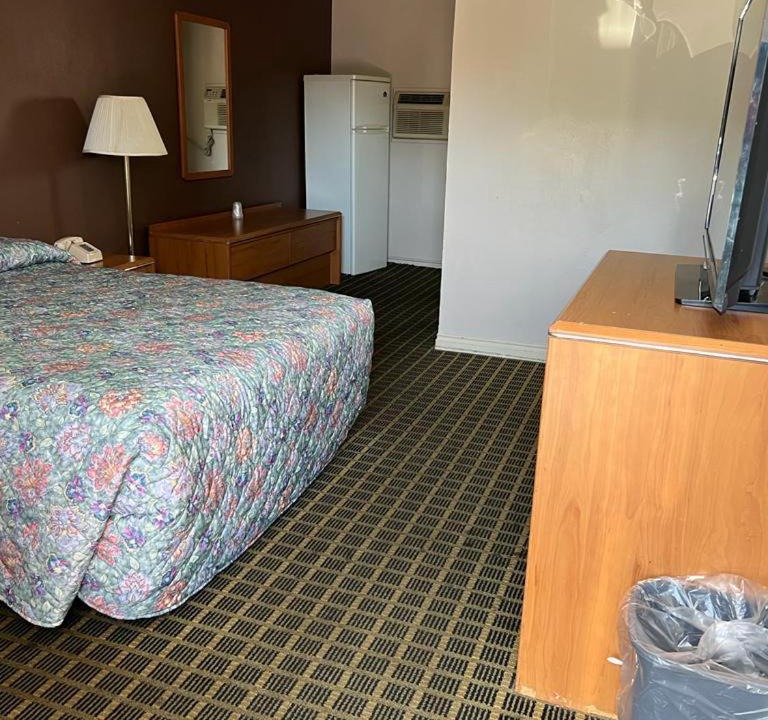 Photo of Others in Powellhurst-Gilbert