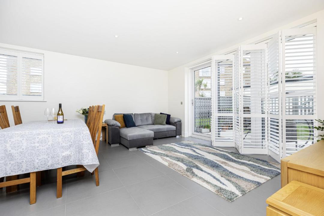 Photo of Others in Southbourne