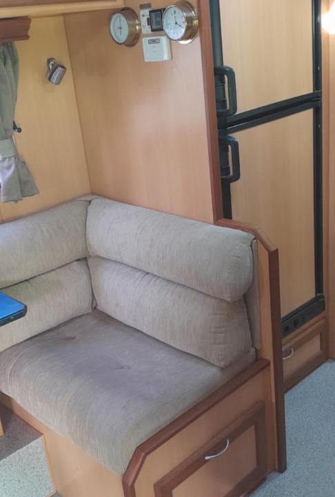 Photo of Livingroom in Cedar Party