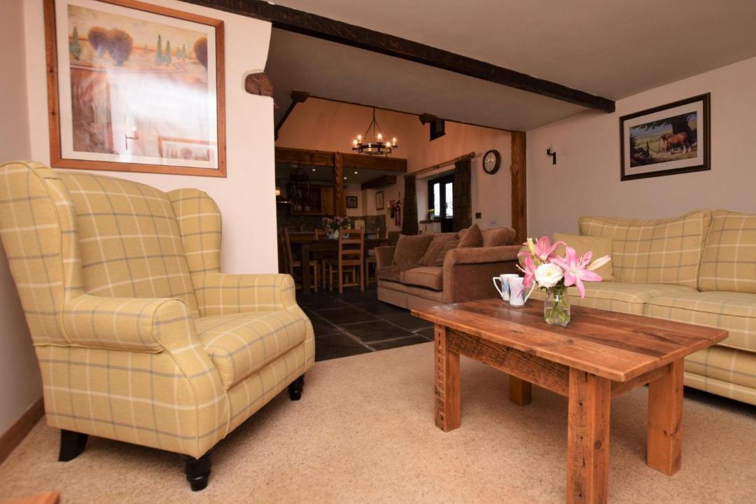 Photo of Others in Black Torrington