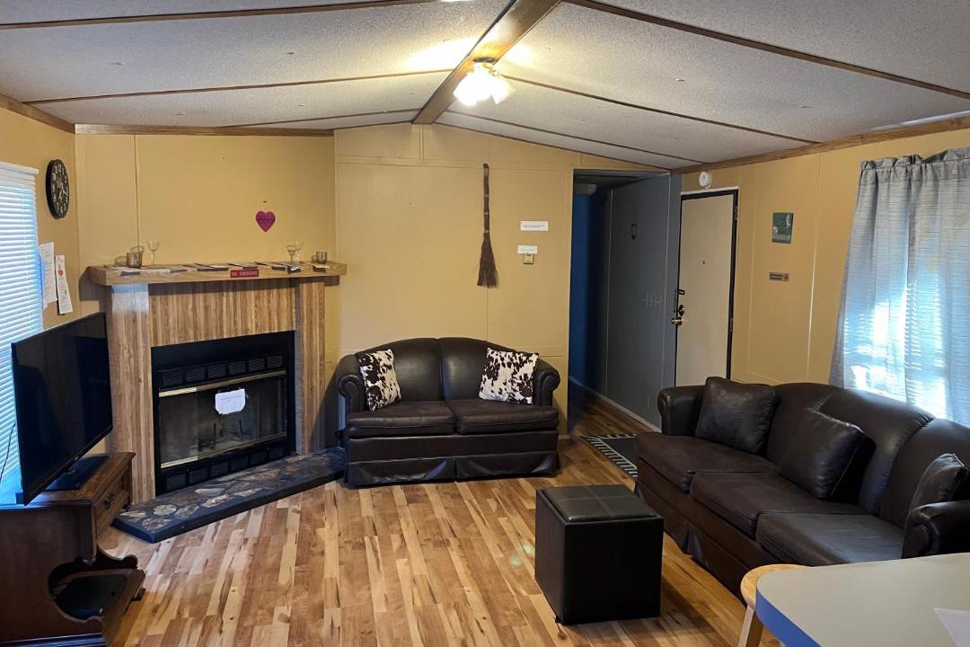 Photo of Livingroom in Lackey Hill
