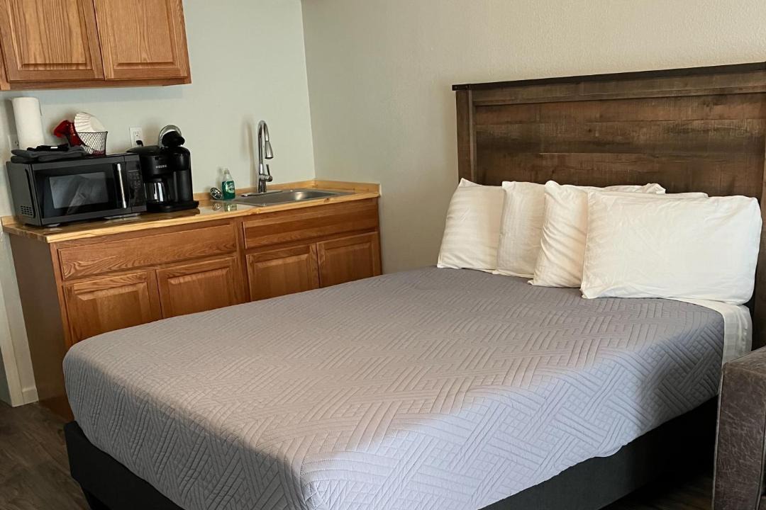 Photo of Bedroom in Kimberling City