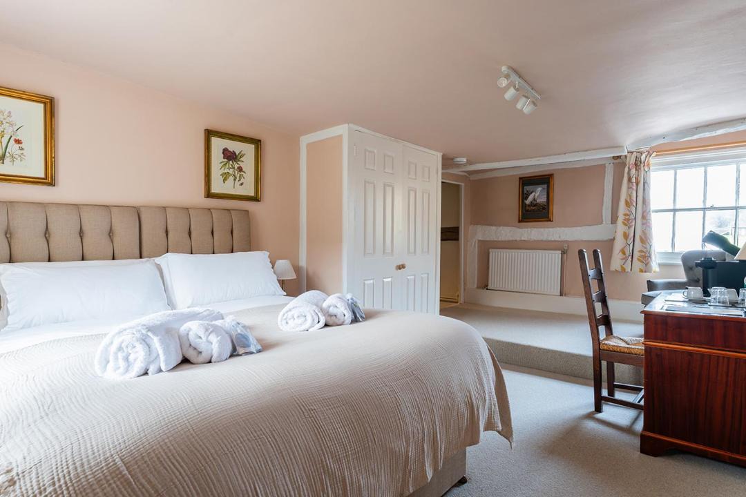 Photo of Others in Rogate