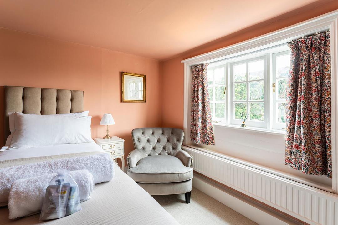 Photo of Others in Rogate