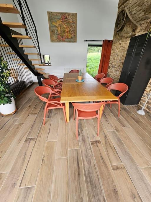 Photo of Others in La Chaise-Baudouin