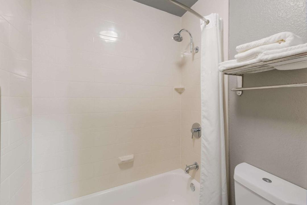 Photo of Bathroom in Alpine