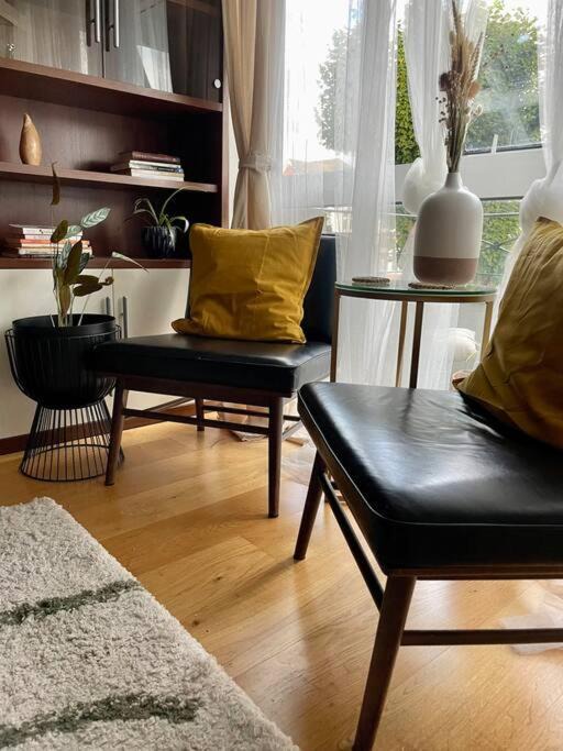 Photo of Others in Ealing Common