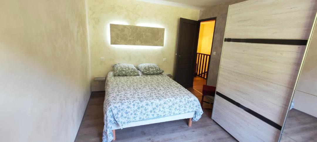 Photo of Bedroom in Lusse