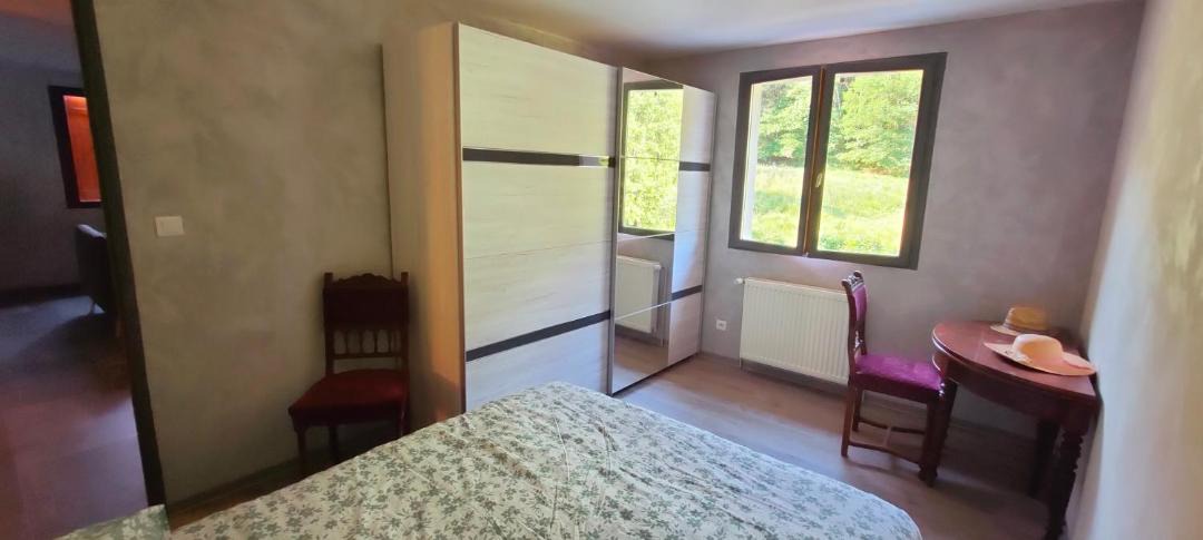 Photo of Bedroom in Lusse