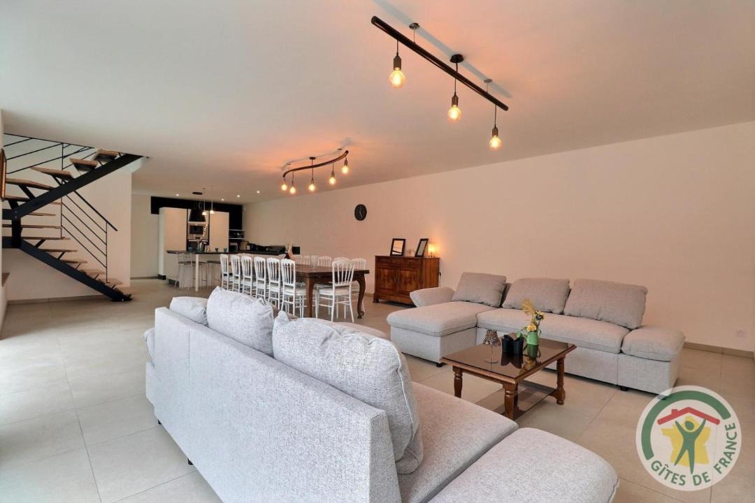 Photo of Others in Parce