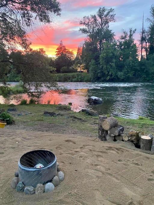 Photo of Others in Fruitdale