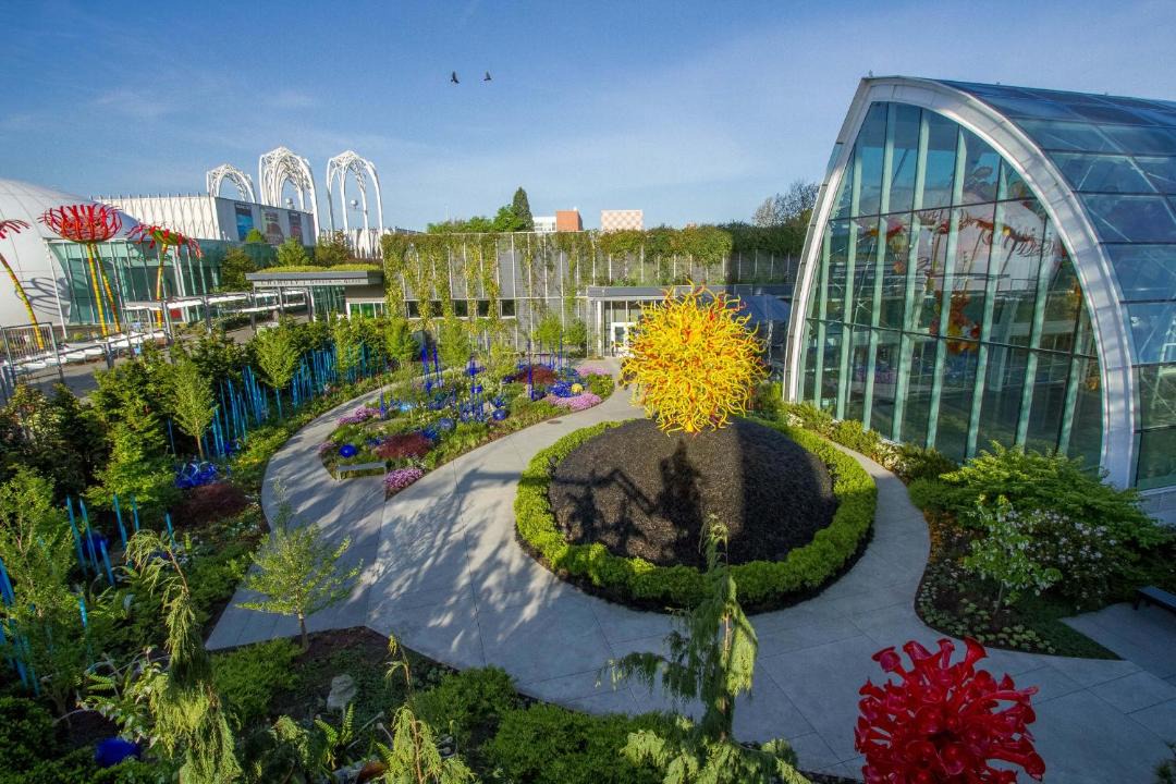 Photo of Others in Mann