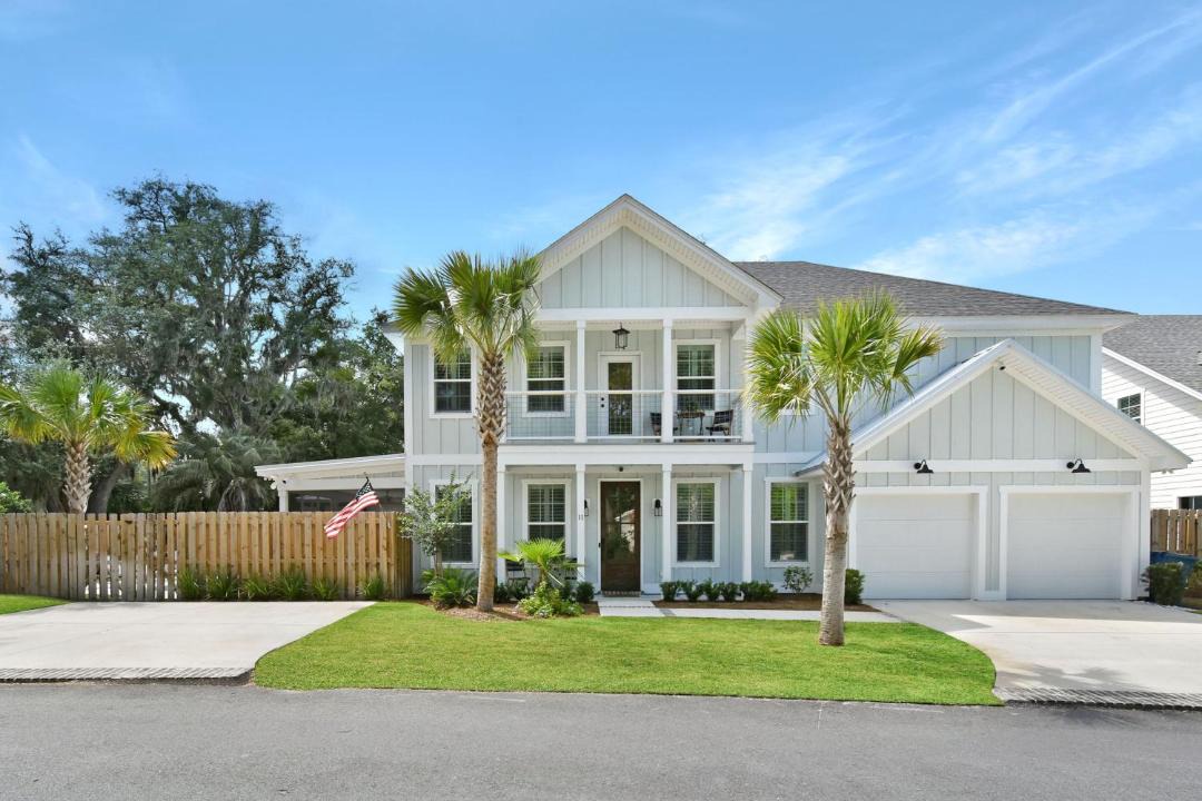 Photo of Others in Saint Simons Heights