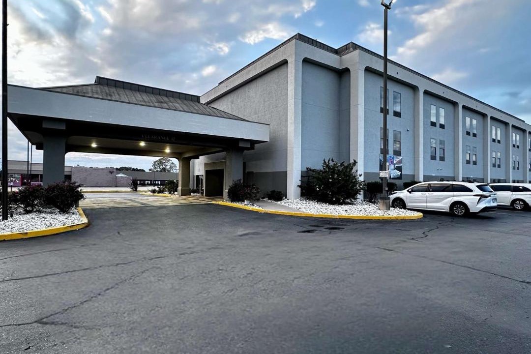 Photo of Buildings in Pine Bluff