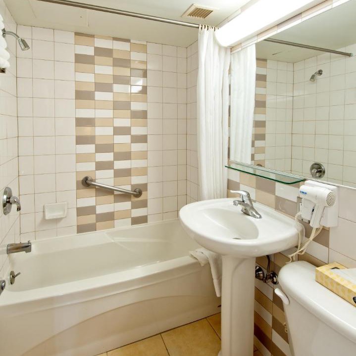 Photo of Bathroom in Milton Park