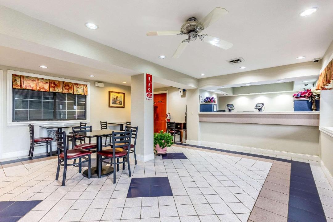 Photo of Kitchen in Berea
