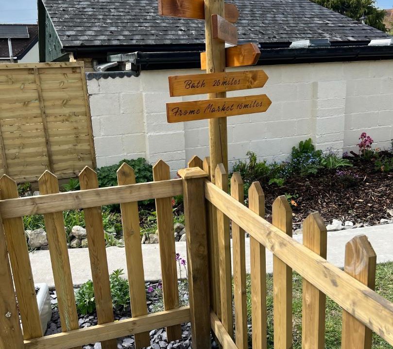 Photo of Others in Mere