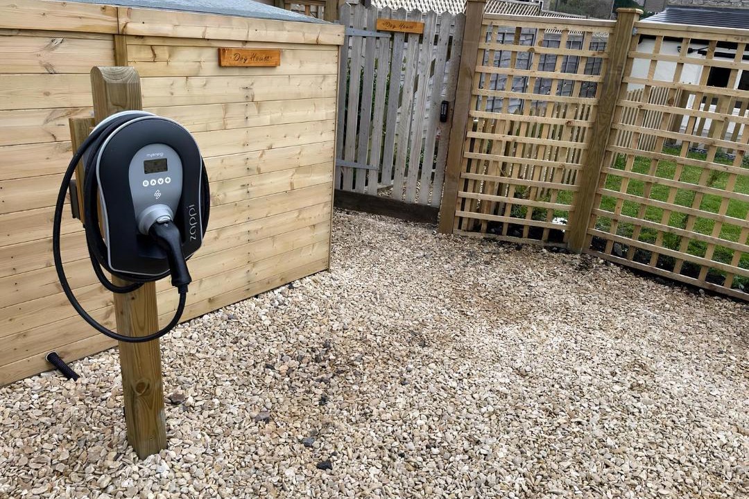 Photo of Others in Mere