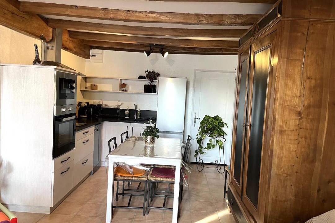 Photo of Others in Taillant