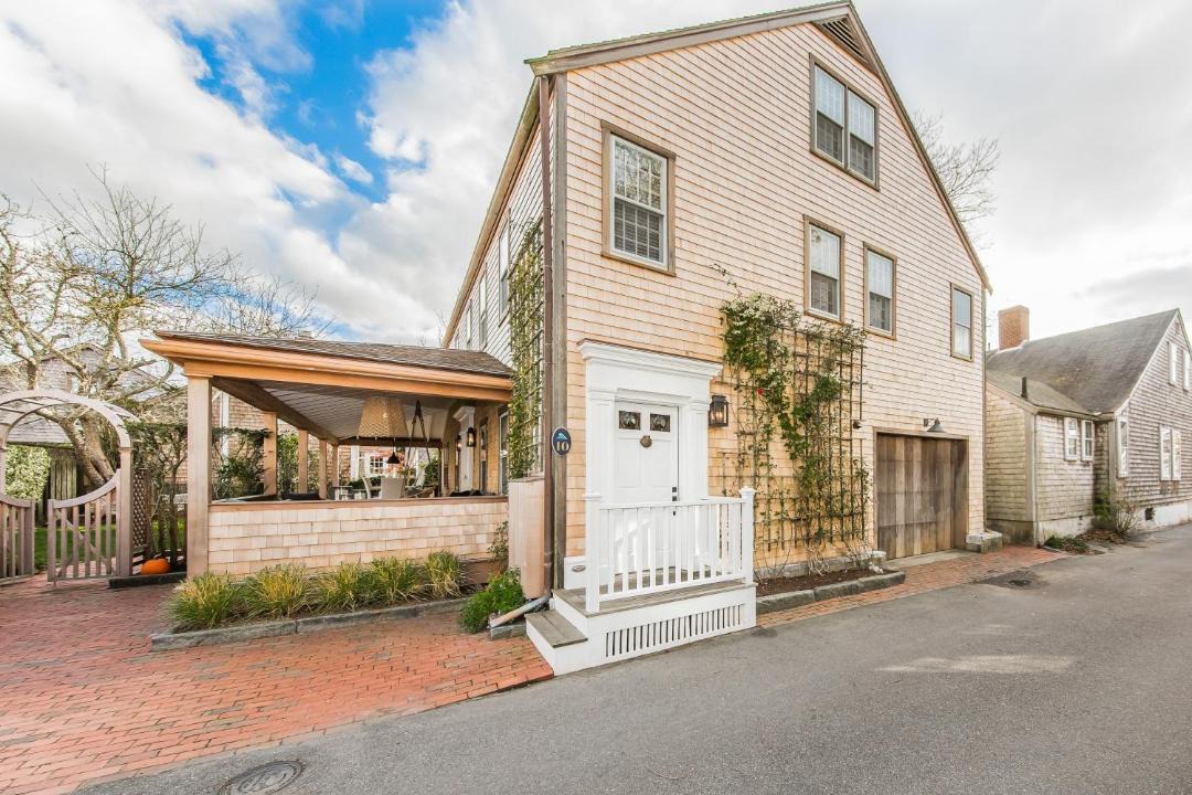Photo of Buildings in Nantucket Town