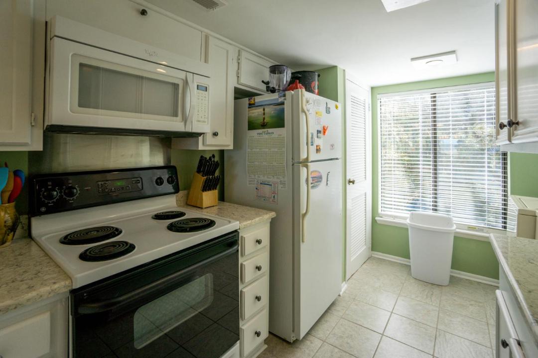 Photo of Kitchen in Beachwalk