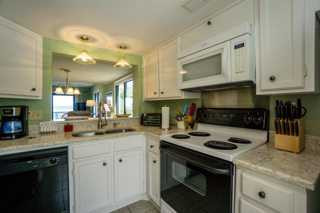 Photo of Kitchen in Beachwalk