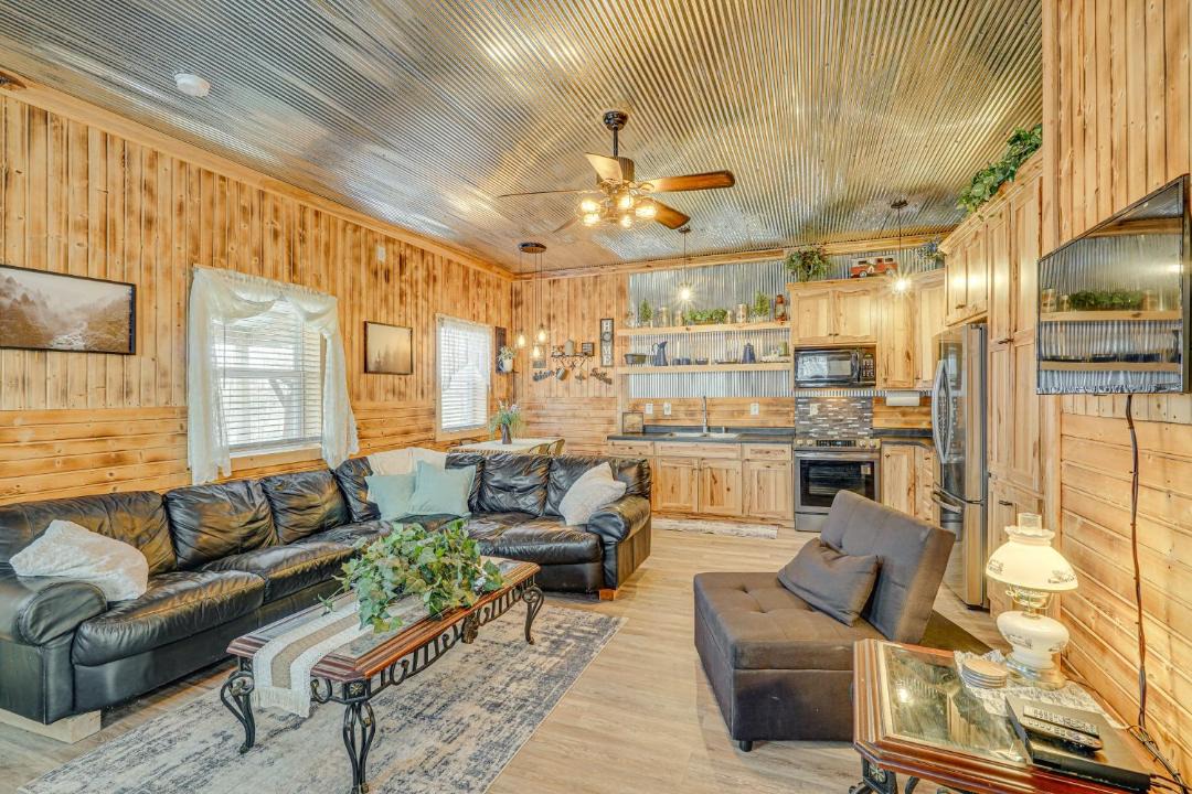 Photo of Others in Rucker