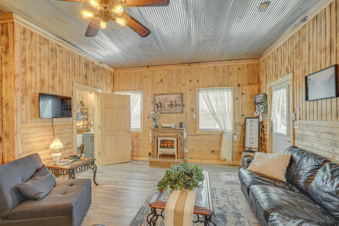 Photo of Others in Rucker