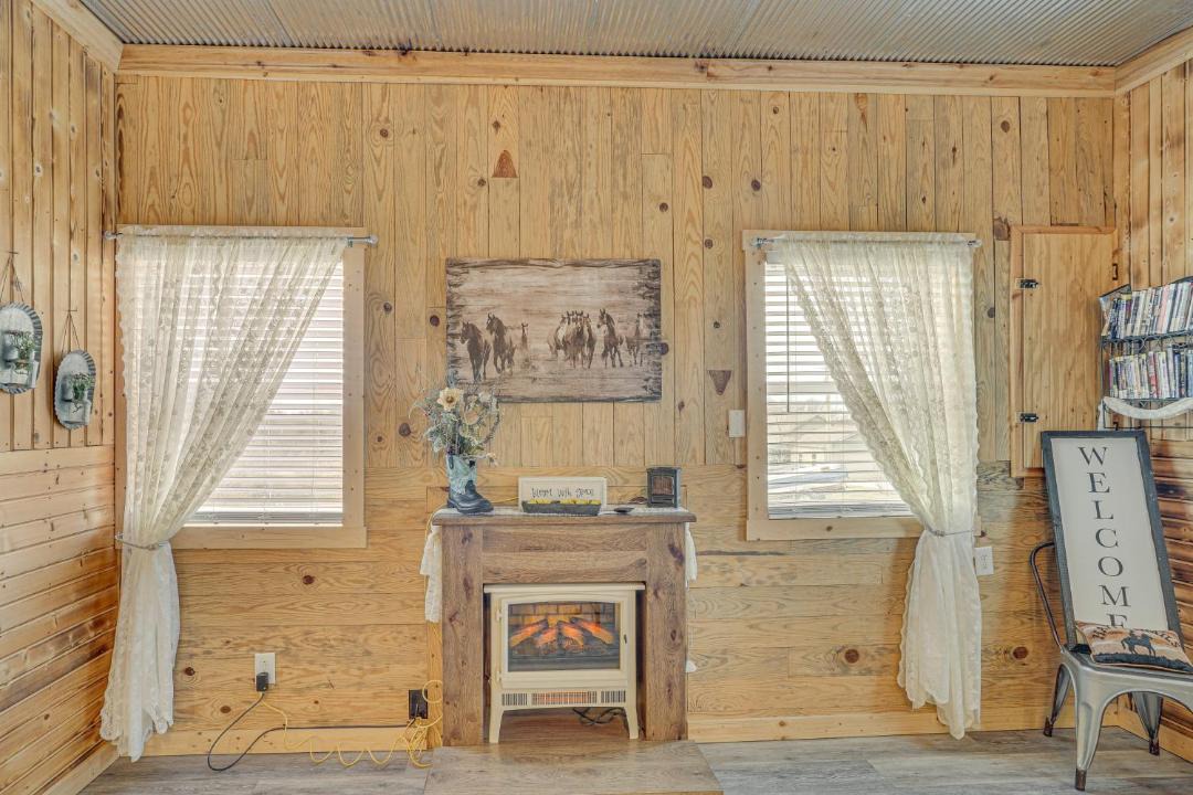 Photo of Others in Rucker