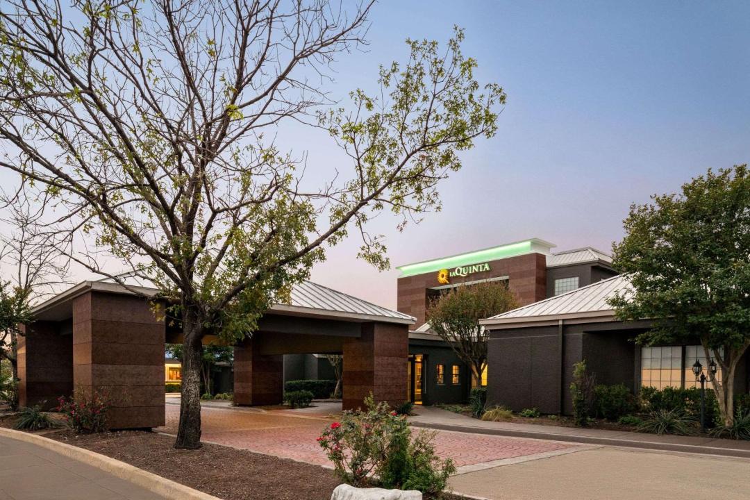 Photo of Buildings in Round Rock