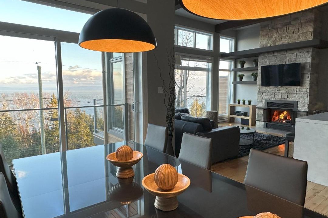Photo of Livingroom in Petite-Riviere-Saint-Francois