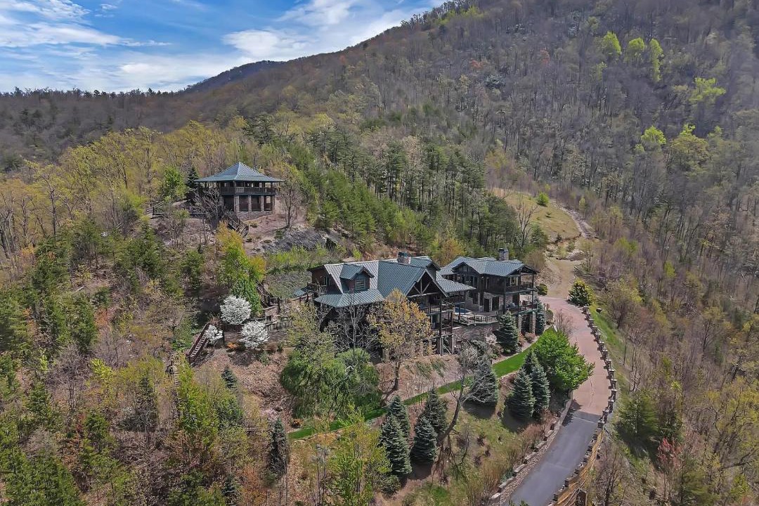 Photo of Others in Smoky Mountains