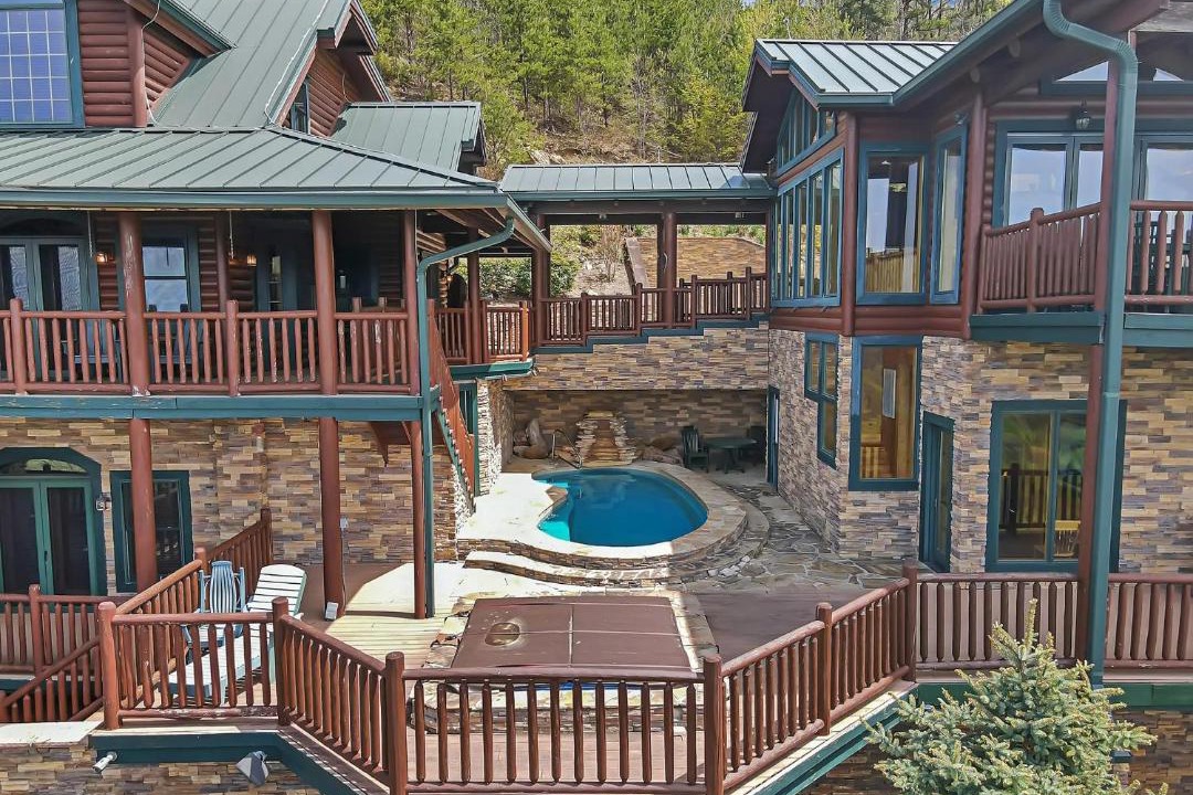 Photo of Others in Smoky Mountains