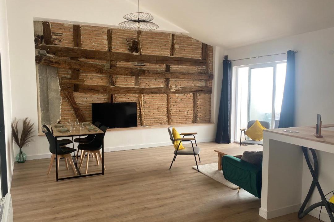 Photo of Others in Layrac