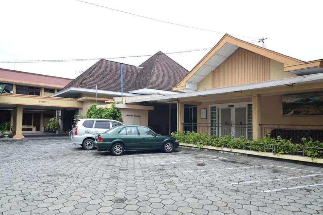 Photo of Others in Laweyan