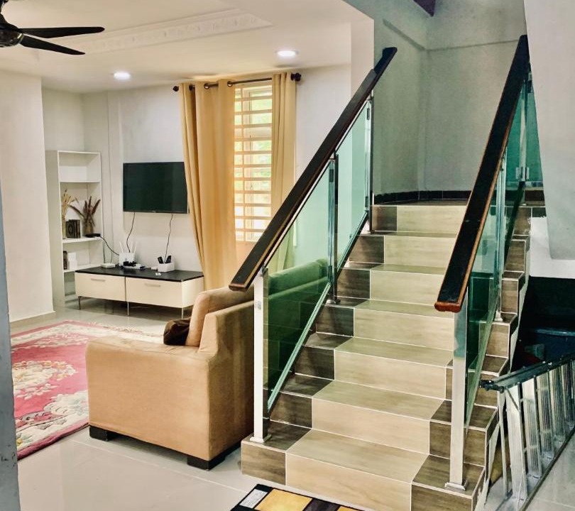 Photo of Others in Manir