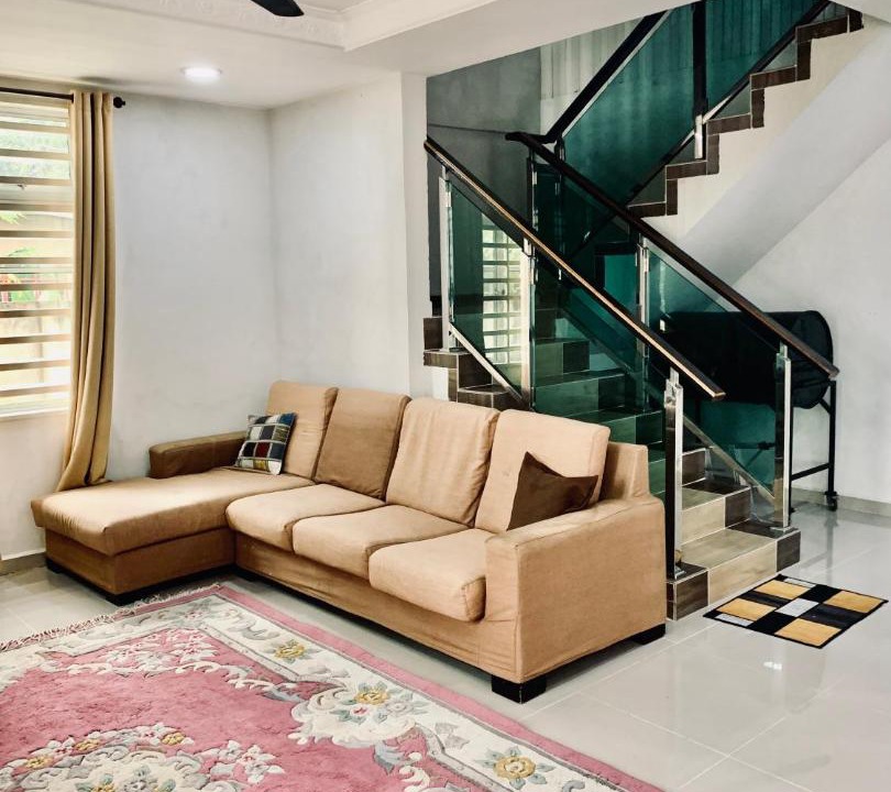 Photo of Livingroom in Manir